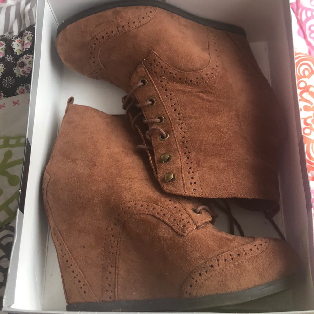 Wedge booties